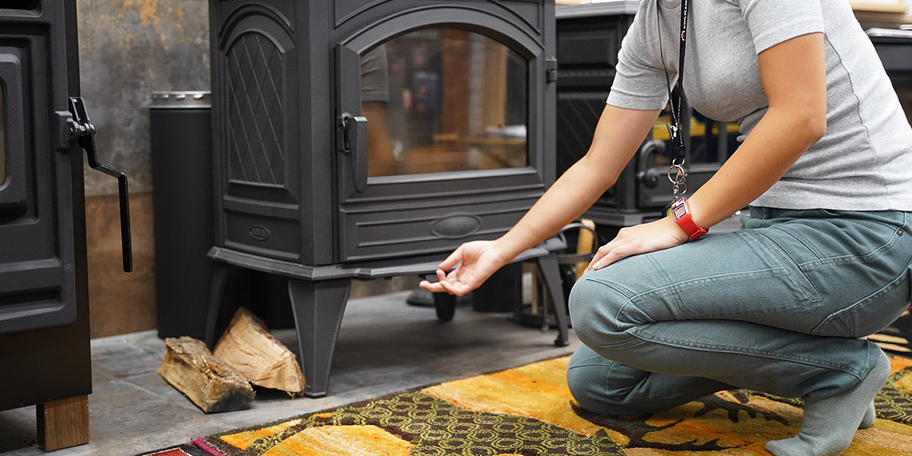 田淵金物ファームマート店 - 薪ストーブの選び方