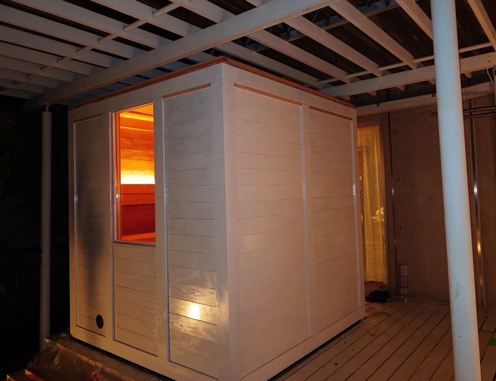 TOTTORI NATURE SAUNA CABIN 二号機 ホワイトバージョン